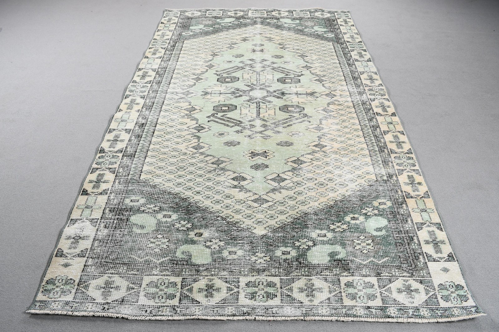 5,3×9,1 ft Rug, Vintage Turkish Rug, Green Wool Rug