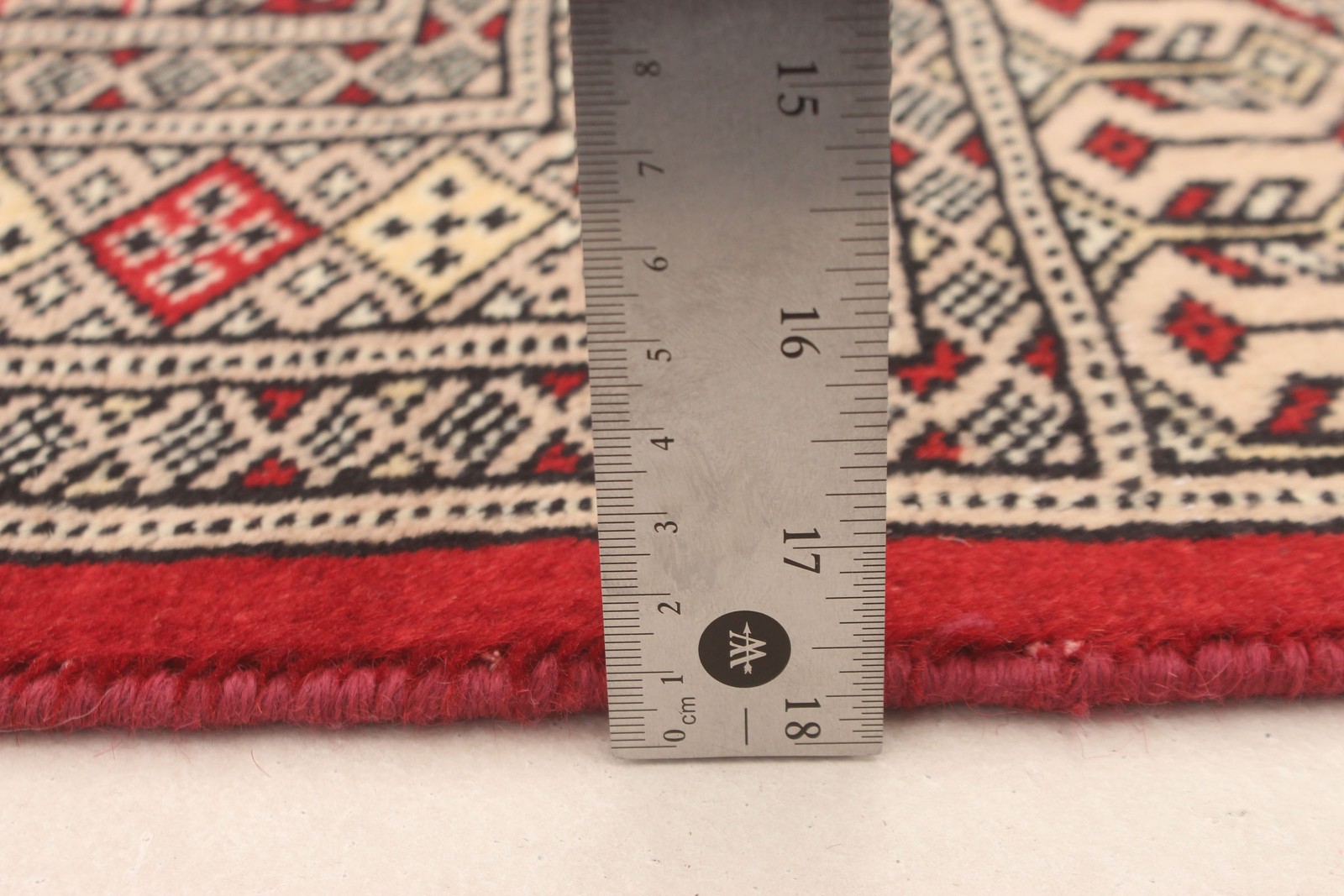 Traditional Hand-Knotted Geometric Carpet 2’7″ x 4’1″ Oriental Wool Area Rug