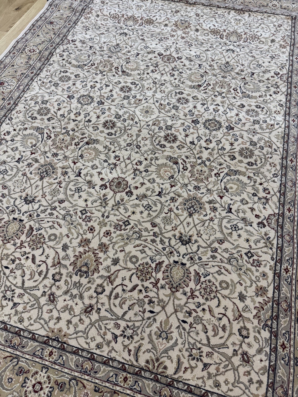 Karastan Pers1an Renaissance Coll. Keshan Ivory 5’2×7’5 100% Wool area rug ::NEW