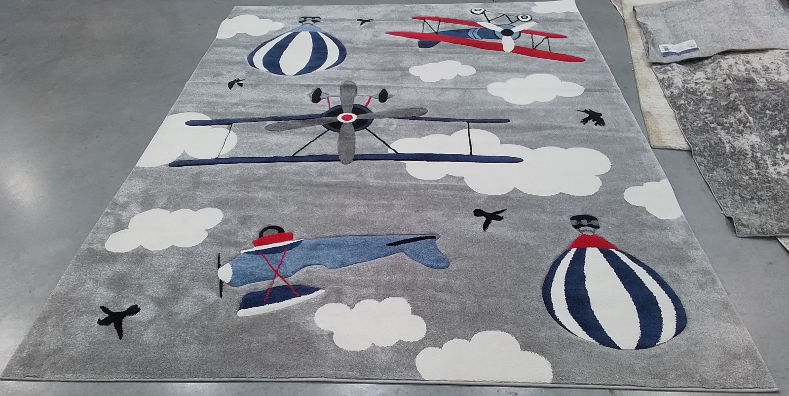 LIT GREY / RED 8′-0″ x 10′-0″ Back Stain Rug, Reduced Price 1172777487 CRK137F-8