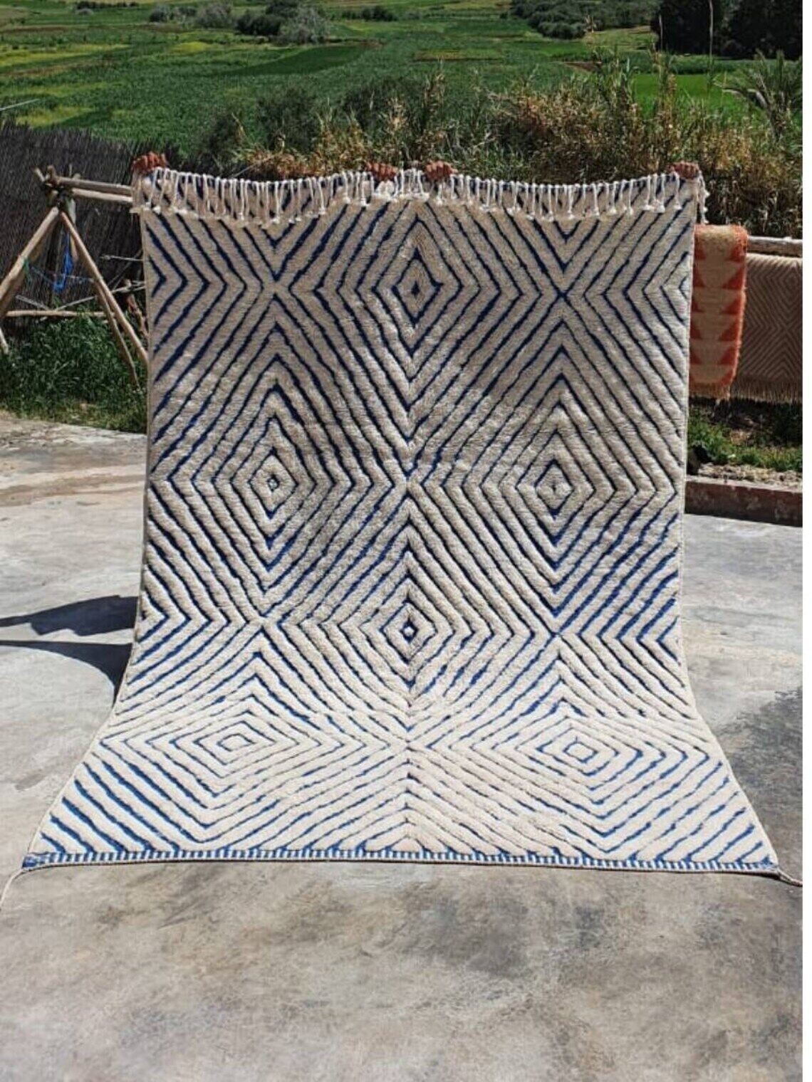 its Trending Hand med Moroccan rug Hand knotted, Beni Ourain rug, 100% soft wool