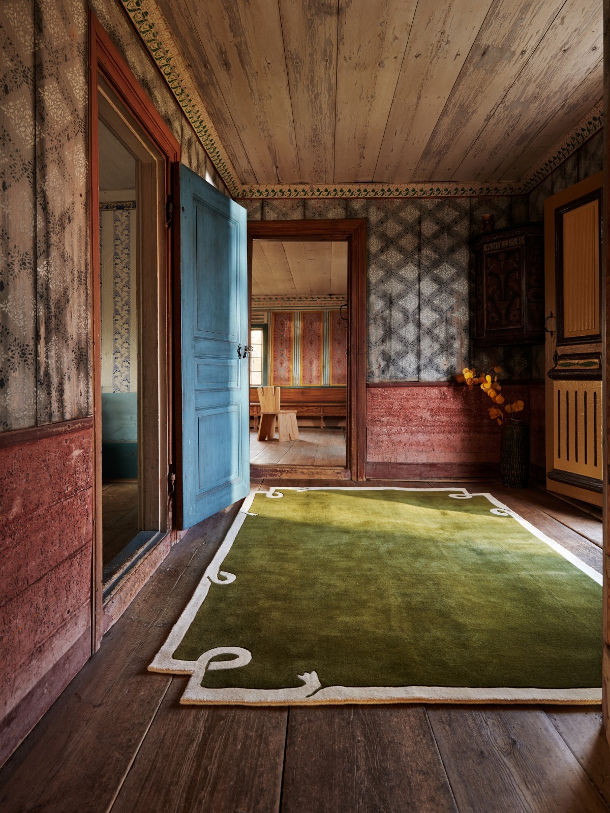 Loops Rug – Green interior designer, Giancarlo Valle.Hand-Tufted Carpet nz wool