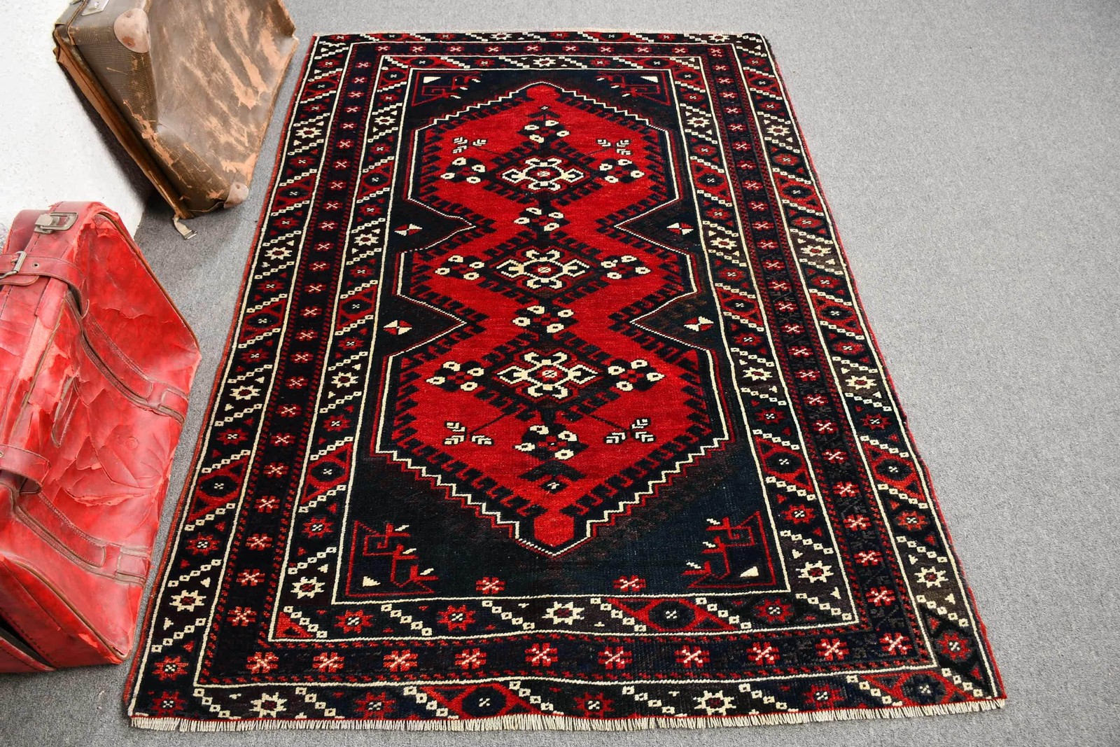 4,3×6,1 ft Rug, Turkish Vintage Area Rug, Red Wool Rug