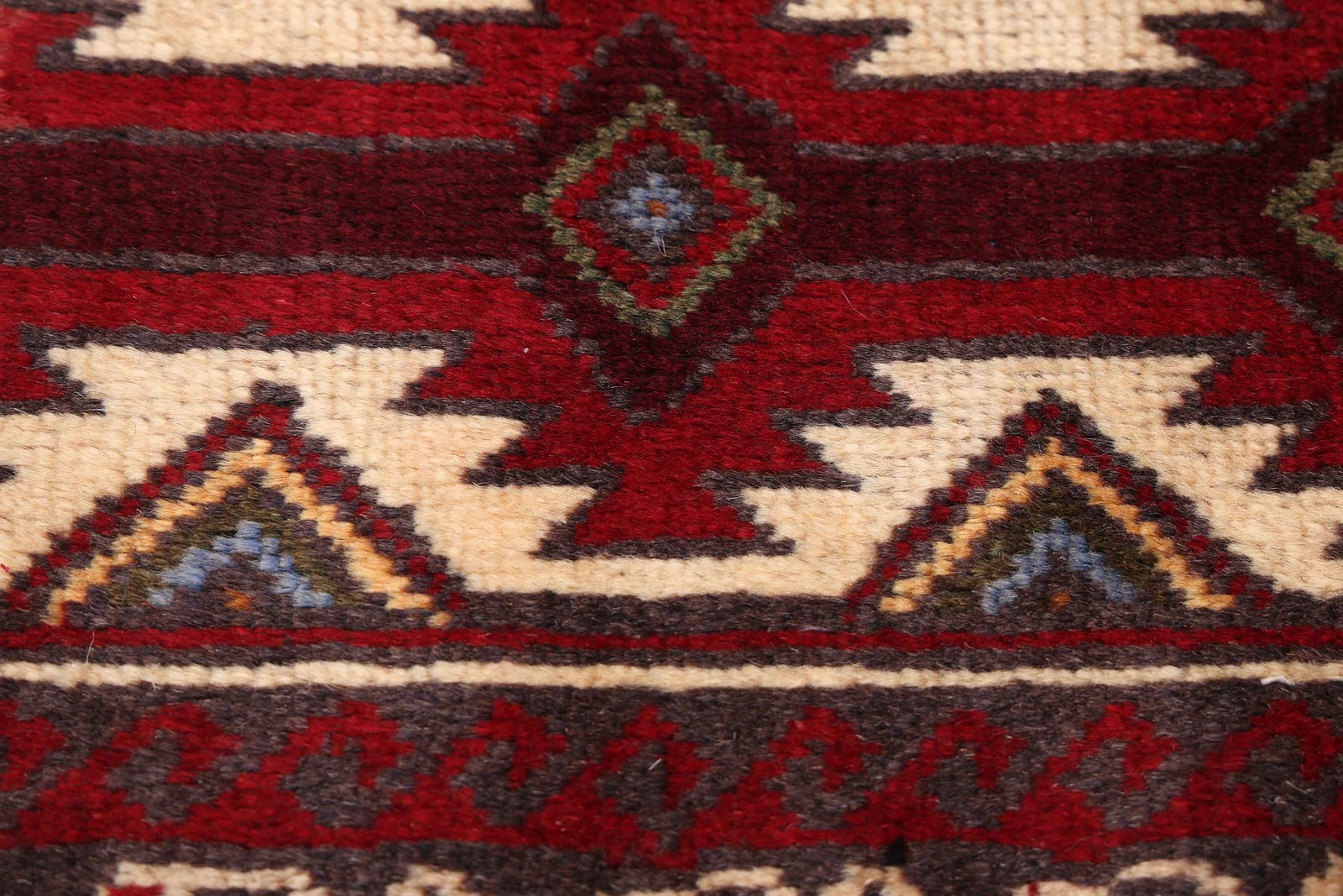 Vintage Hand-Knotted Area Rug 3’0″ x 5’7″ Traditional Oriental Wool Carpet