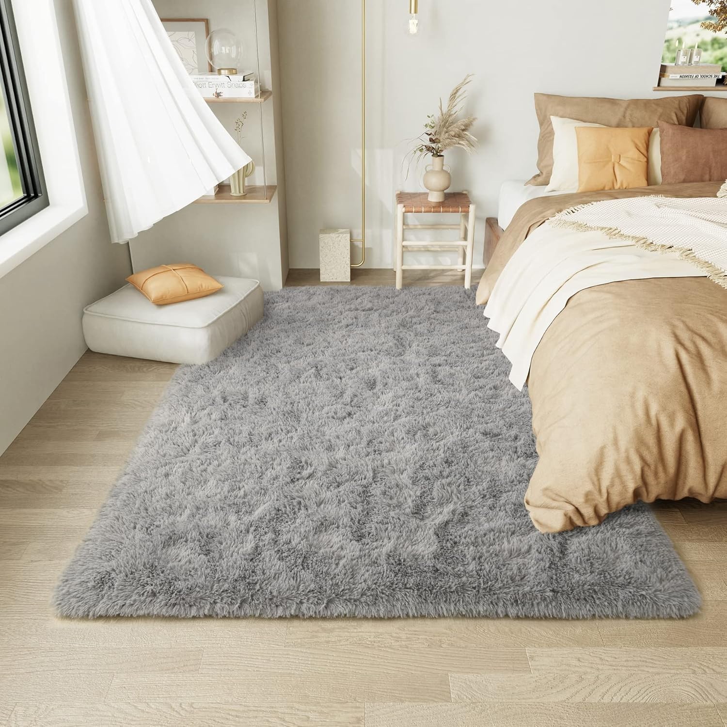 Elegant Gray 4′ x 6′ Indoor Rug – Soft, Durable, and Easy to Clean for Families