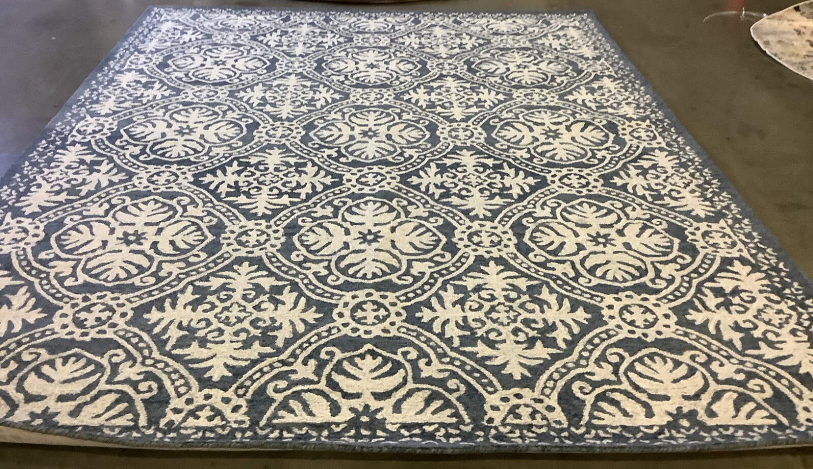 BLUE / IVORY 8′-0″ x 10′-0″ Flaw in Rug, Reduced Price 1172676821 MLP606M-8