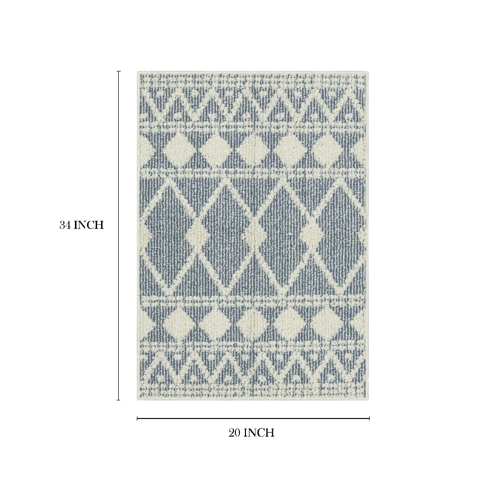 Traditional Blue Diamond Indoor Accent Rug, 1’8″ x 2’10″*