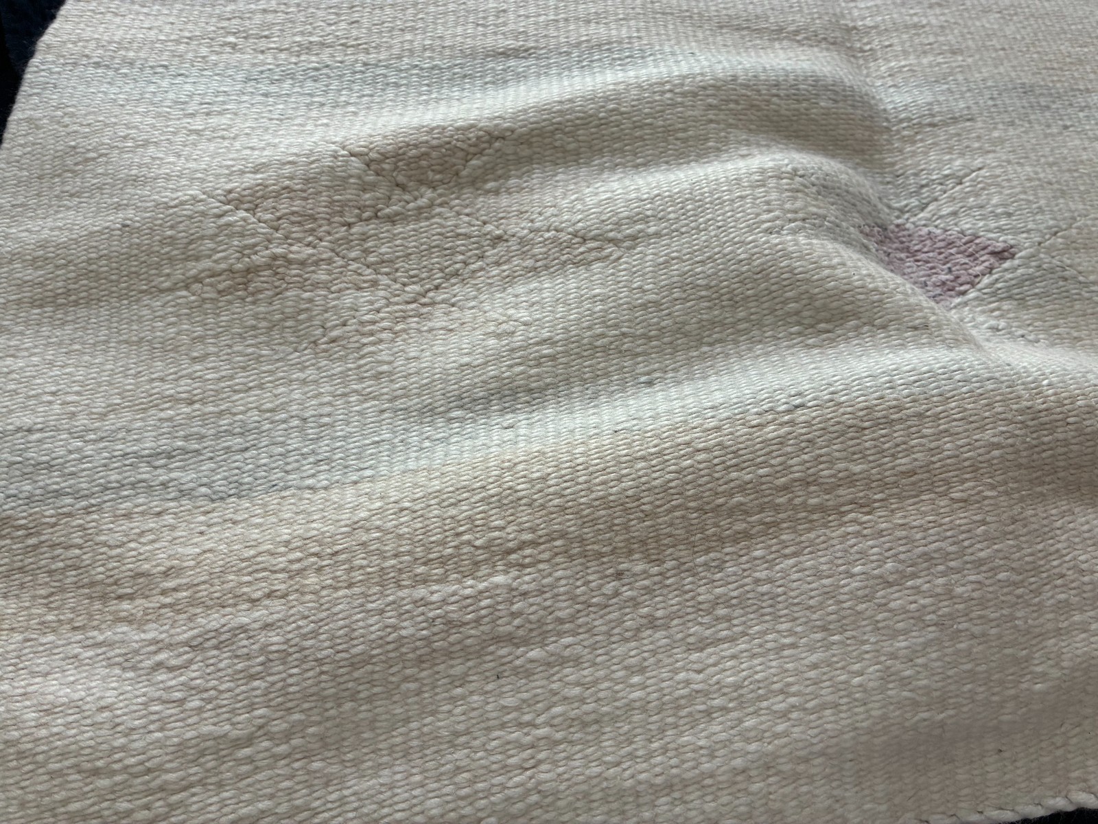Traditional Southwest-inspired Rug Sm. 27 1/2″x 35 1/2″, Muted Soft Pastels