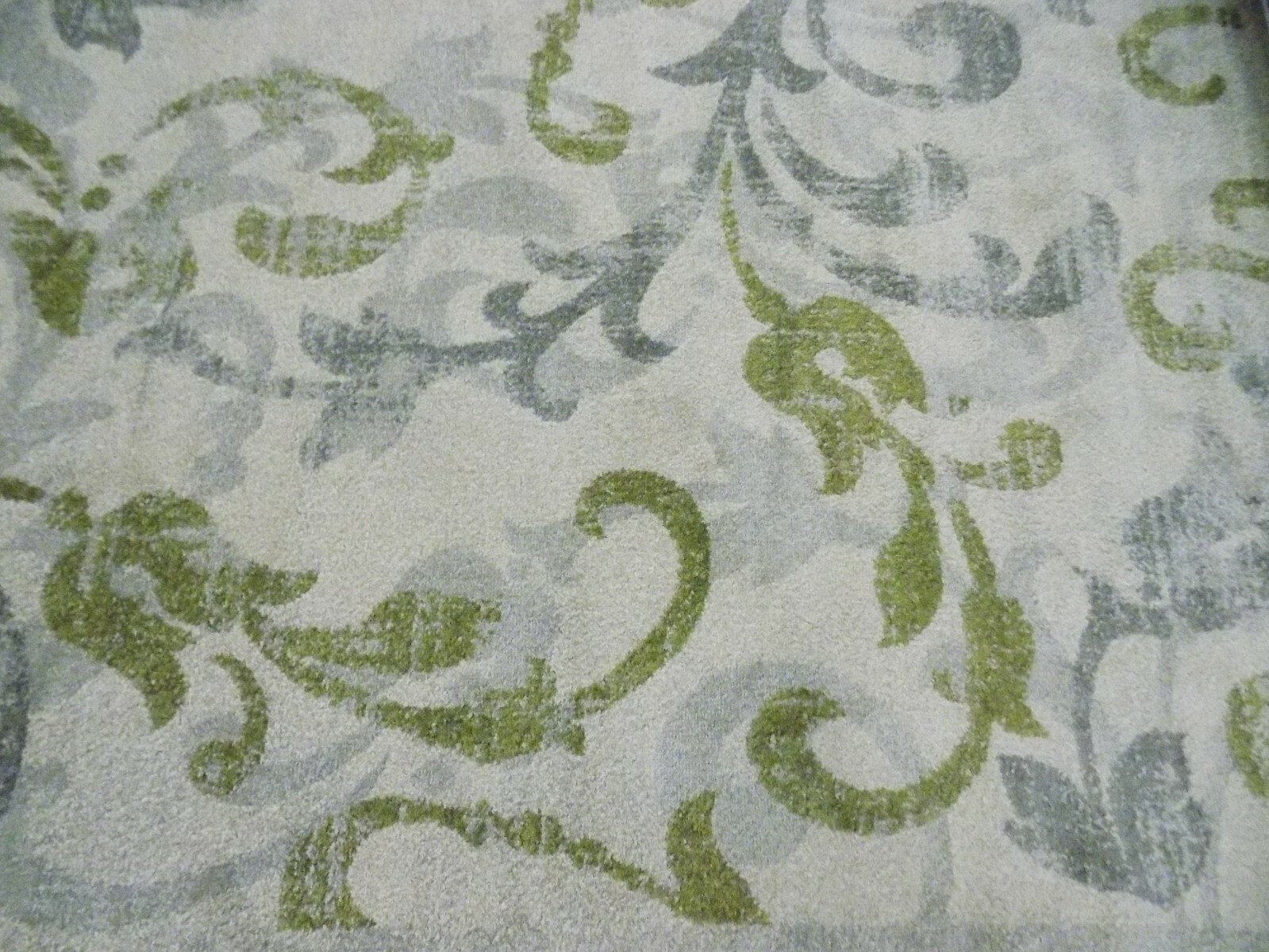 IVORY / LIGHT GREY 5′-3″ X 8′ Stained Rug, Reduced Price 1172584190 AMT428E-5