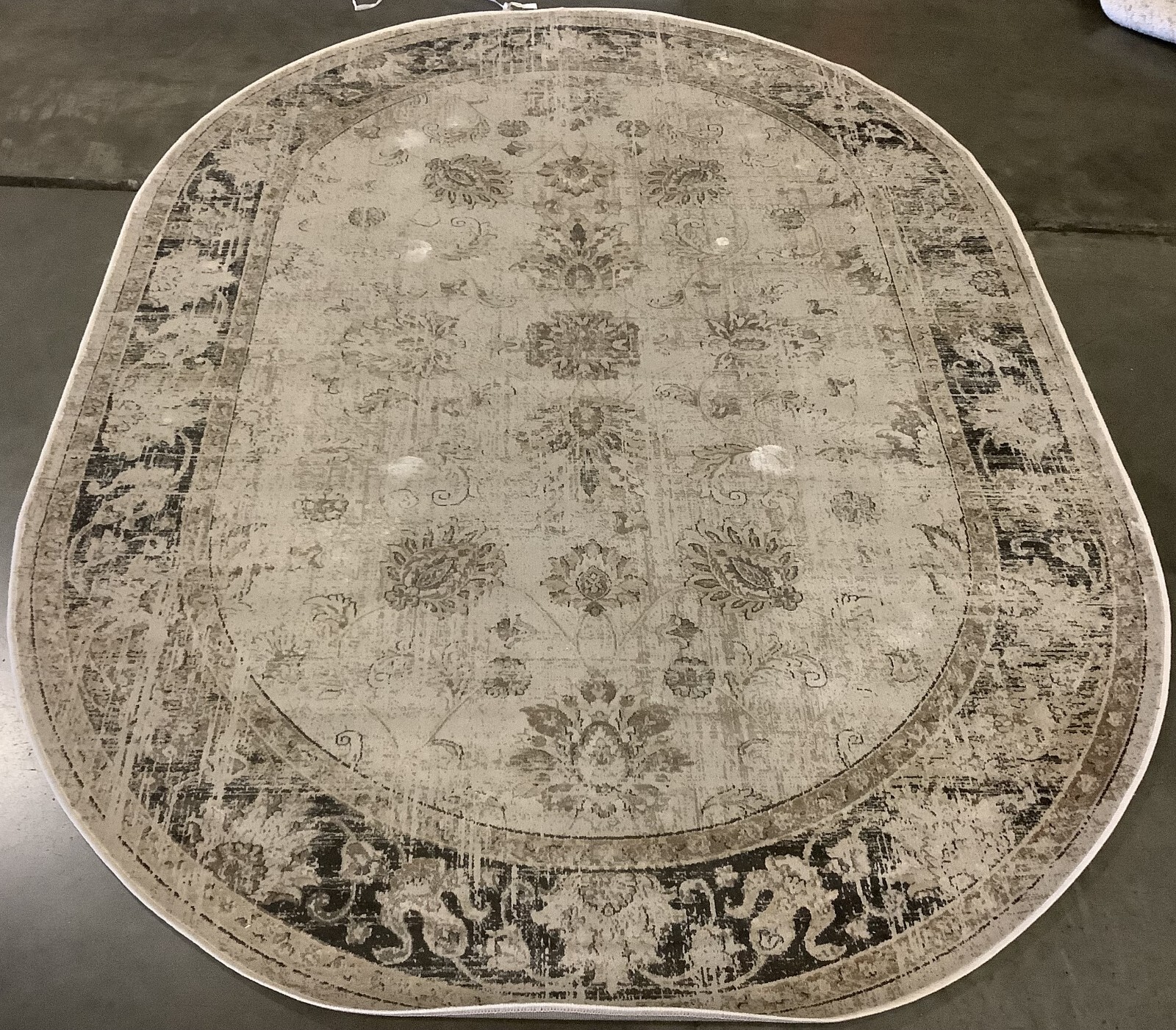 STONE 5′-3″ x 7′-6″ Spot on Rug, Reduced Price 1172670525 VTG117-440-5OV