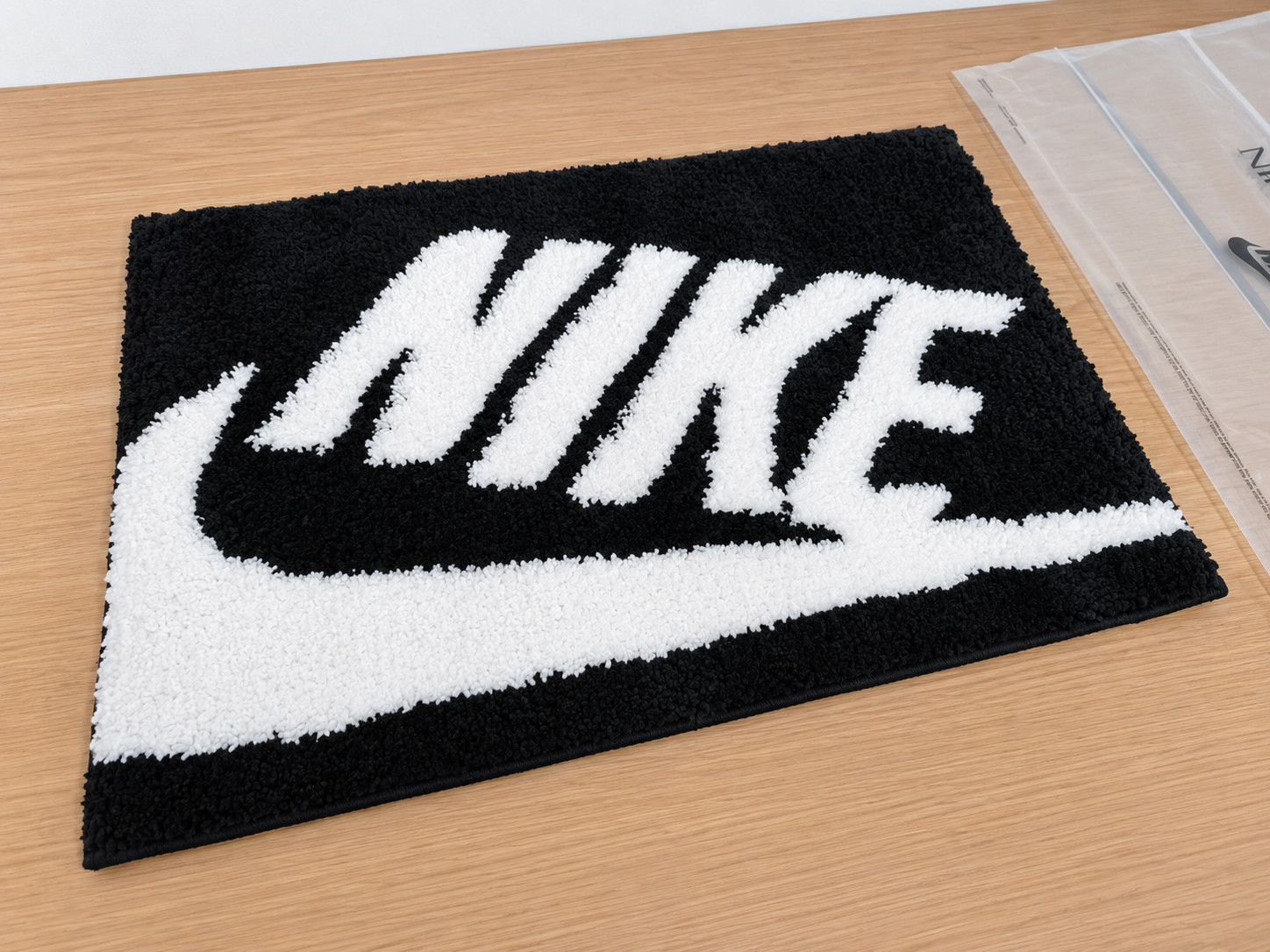 Nike Member Days Exclusive Rug Floor Mat 60x40cm Red Black New Korea