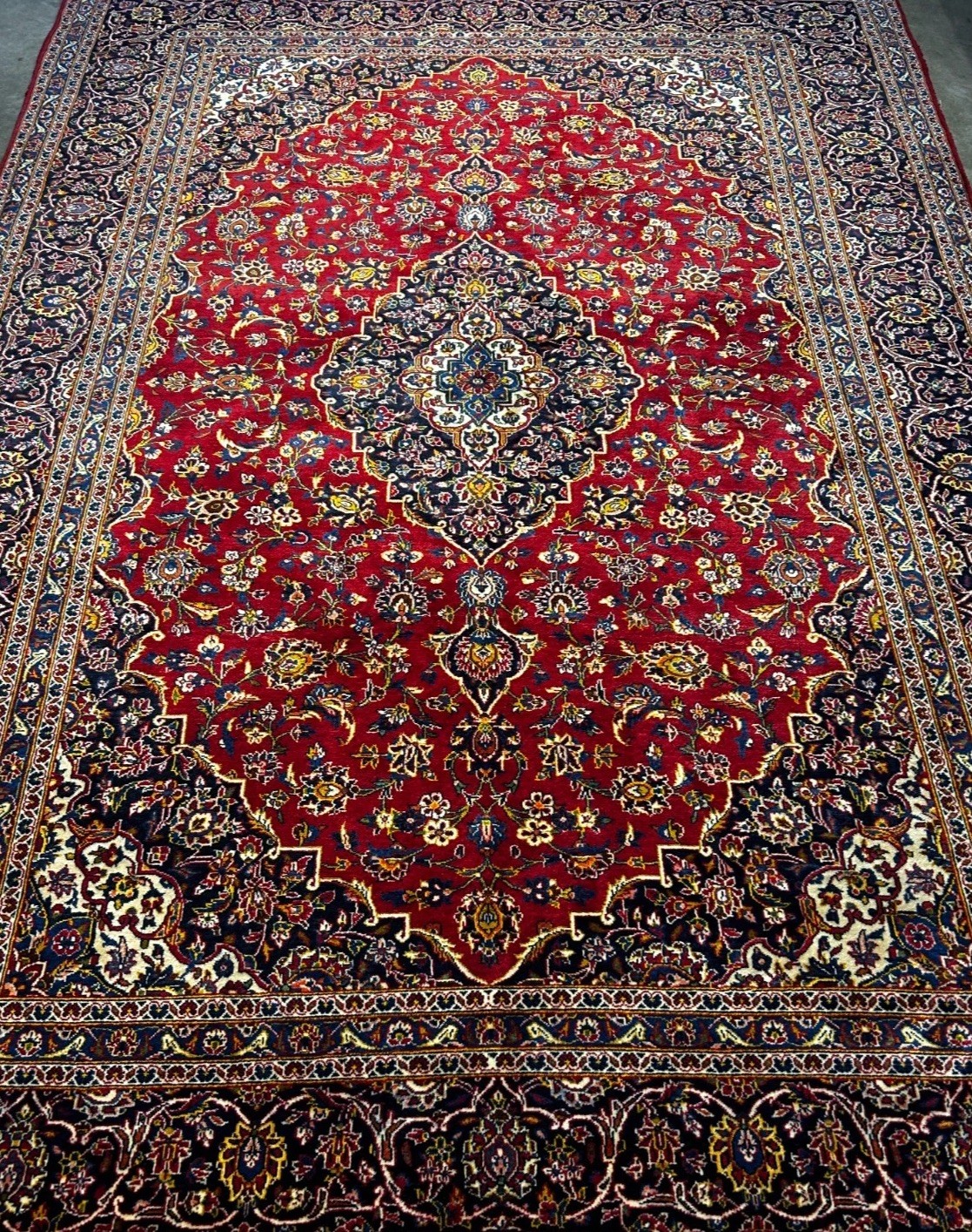 8’4″x12′ Hand-Knotted 100% Wool Pile Kashane Area Rug – Signed
