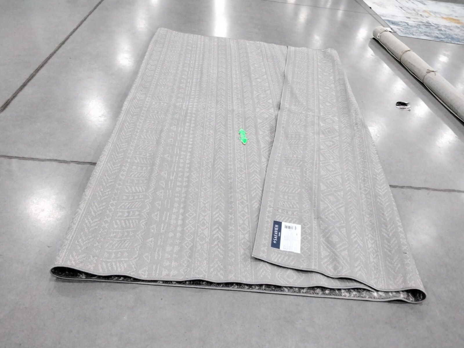 DARK GREY / IVORY 10′ X 13′ Back Stain Rug, Reduced Price 1172759208 TUL263F-10