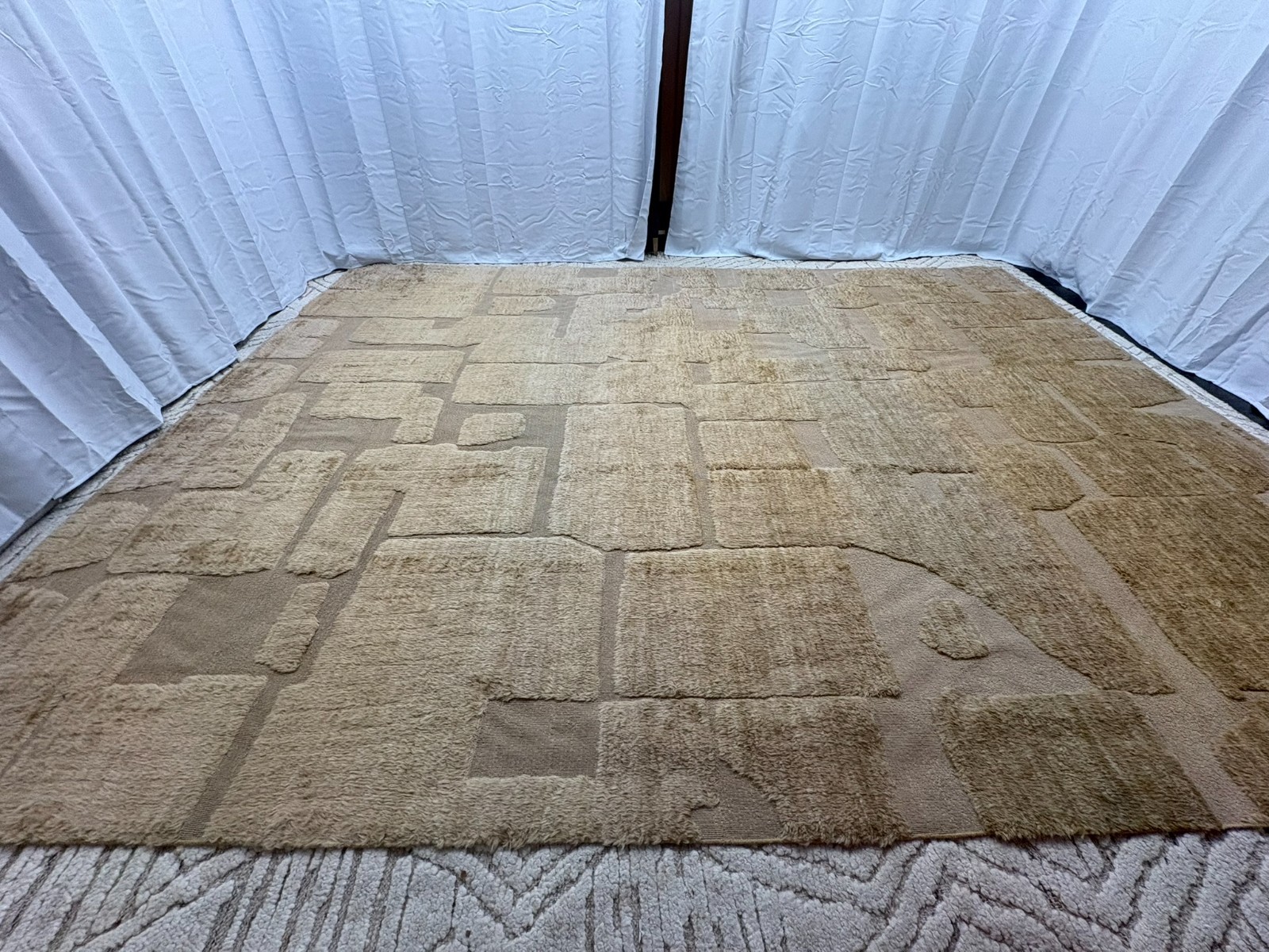 RH Ilyas Hand-Knotted Wool Rug — 10′ × 14′ Camel | 100% Wool | Sculpted Texture