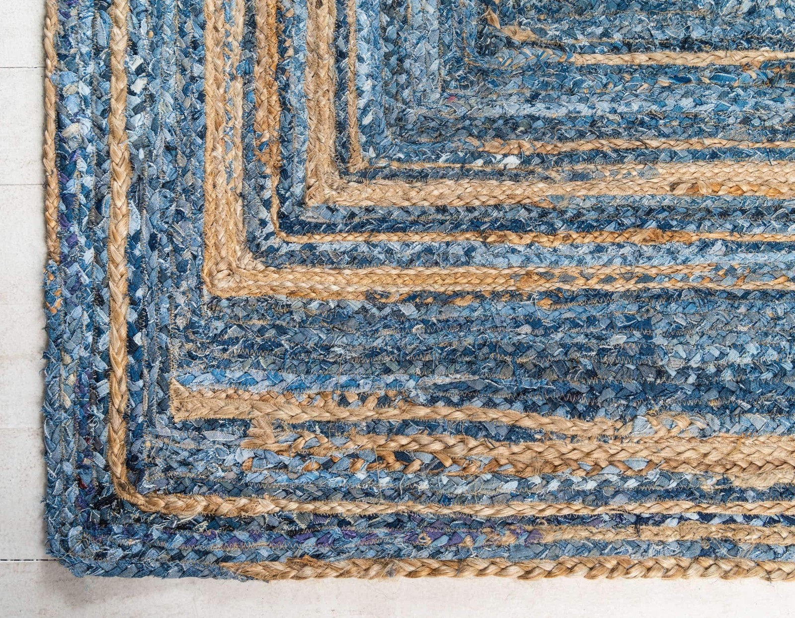 Unique Loom Braided Chindi Collection Casual Modern Blue Area Rug 4 0 X 6 0