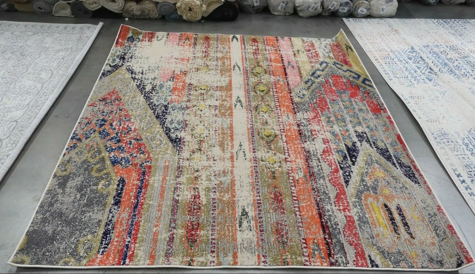 GREY 6′-7″ X 6′-7″ Square Flaw in Rug, Reduced Price 1172614628 MNC222G-7SQ