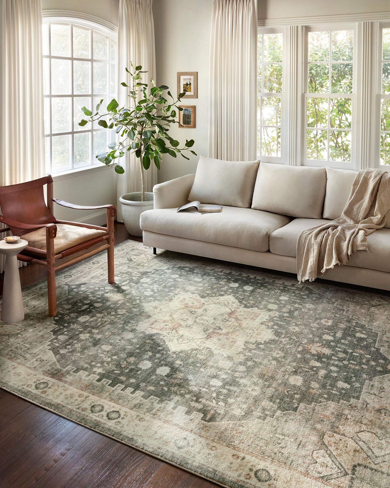 Loloi Ii Rosette Slate/Ivory 2-2 X 5 Accent Rug Ros-09