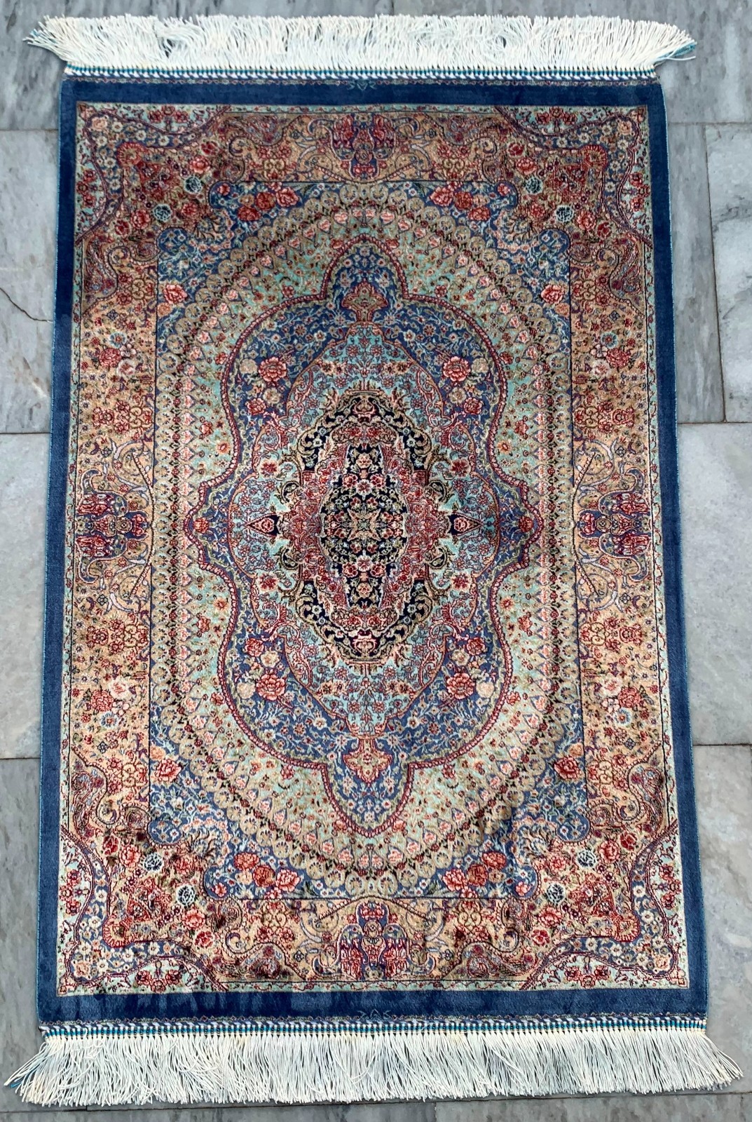 2×3 ft High Quality Luxury Silk Rug Pictorial Rug Wall Hanging Oriental Rug 1
