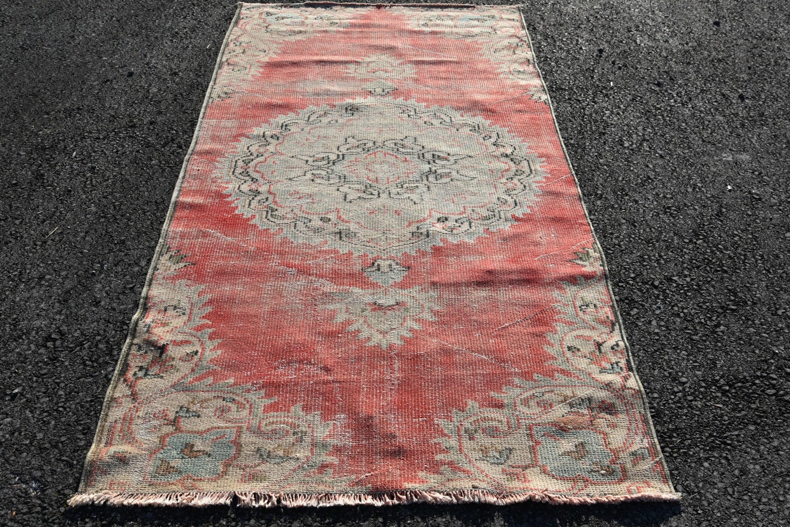 Vintage Turkish Rug 4,1×7,8 ft, Red Area Floral Wool Rug