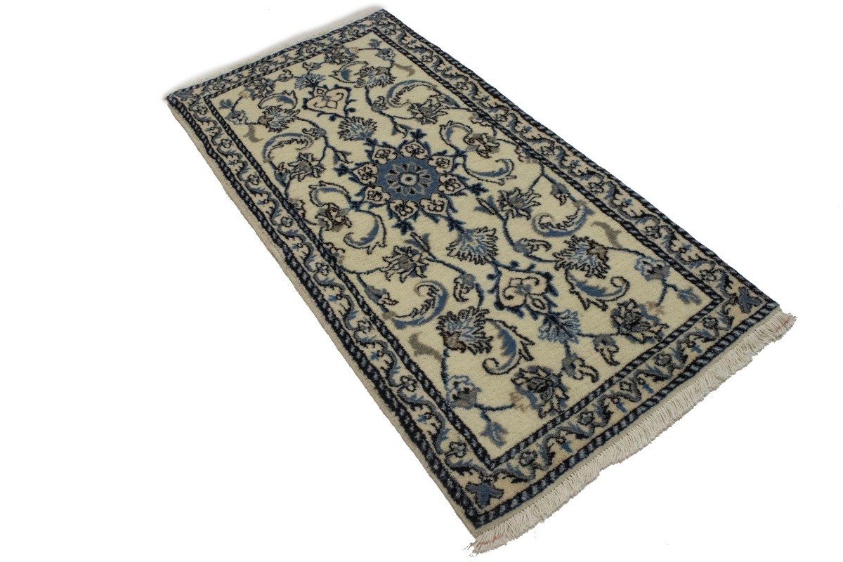 Handmade 2’3X4’7 Nain Oriental Rug Small Plush Carpet Classic Floral Design