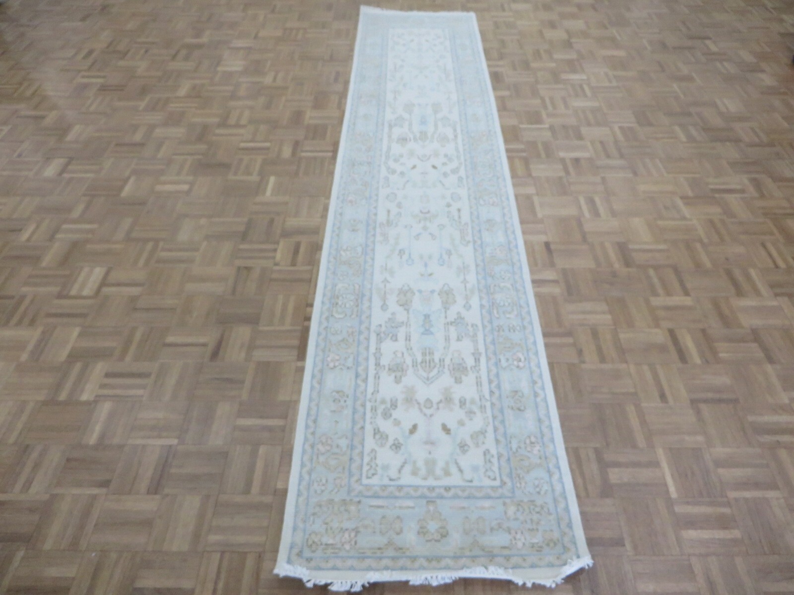 2’7 x 10 Runner Hand Knotted Ivory Modern Oushak Oriental Rug G16477
