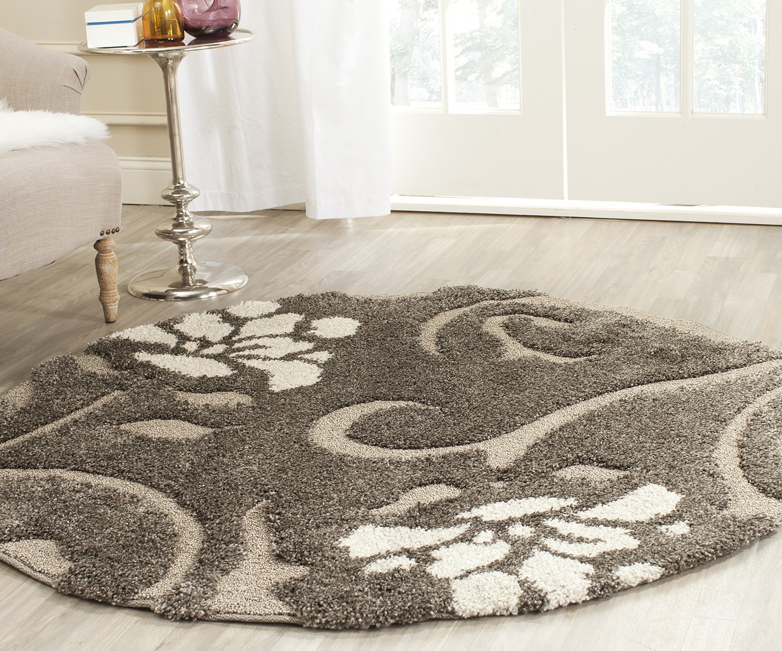 Florida Shag Collection Area Rug – 5′ Round, Smoke & Beige, Floral Design, Non-S
