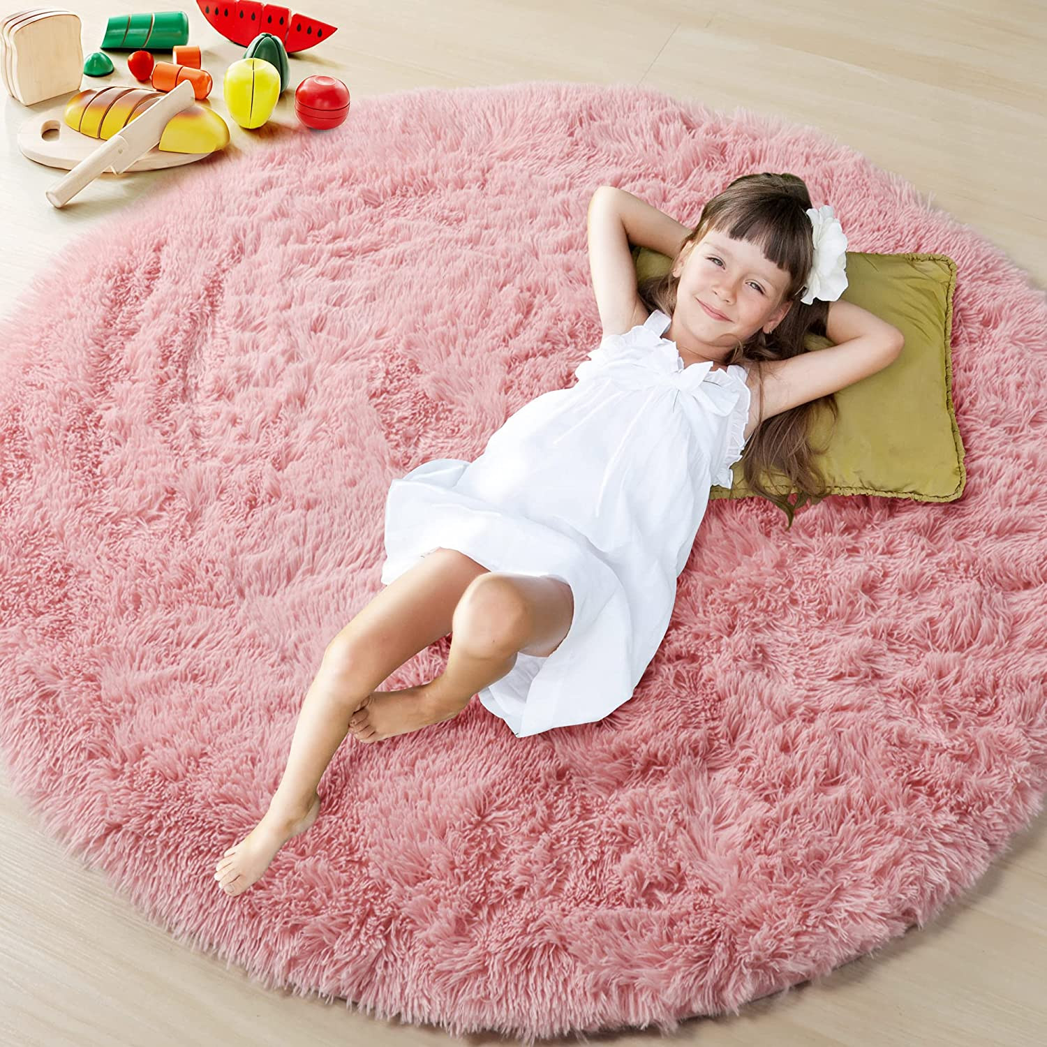 Charming Soft Pink 4×4 Round Kids Rug for Stylish Bedroom & Playroom Decor