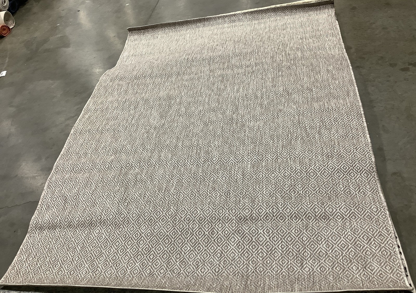 BEIGE 5′-3″ x 7′-7″ Back Stain Rug, Reduced Price 1172685551 CY8520-36311-5