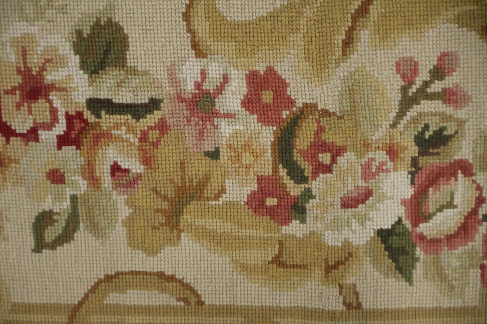 Aubusson Tapestry Chinese Area Rug 9×12 Elegant Floral Needle-Point Wool Carpet