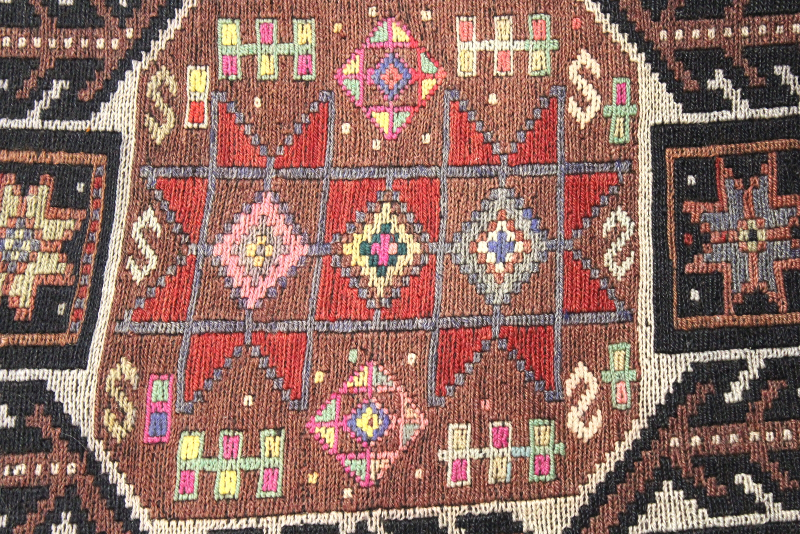 Twin Oriental Medallion Geometric Turkish 4′ 2″ x 6′ 6″ Red Area Rug