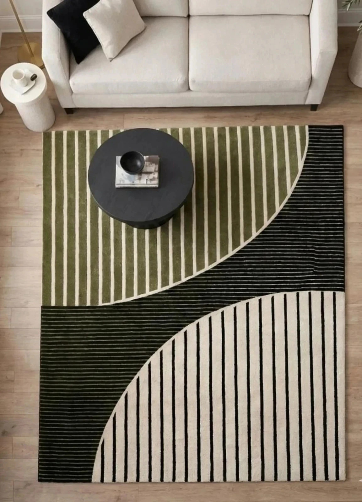 Loop & Cut Hand-Tufted Custom Size Available 100% Soft Wool Its Traditional