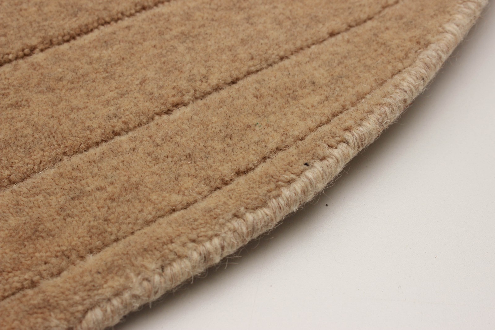 Traditional Hand loomed Area Rug 3’11” x 3’11” Beige Oriental Carpet