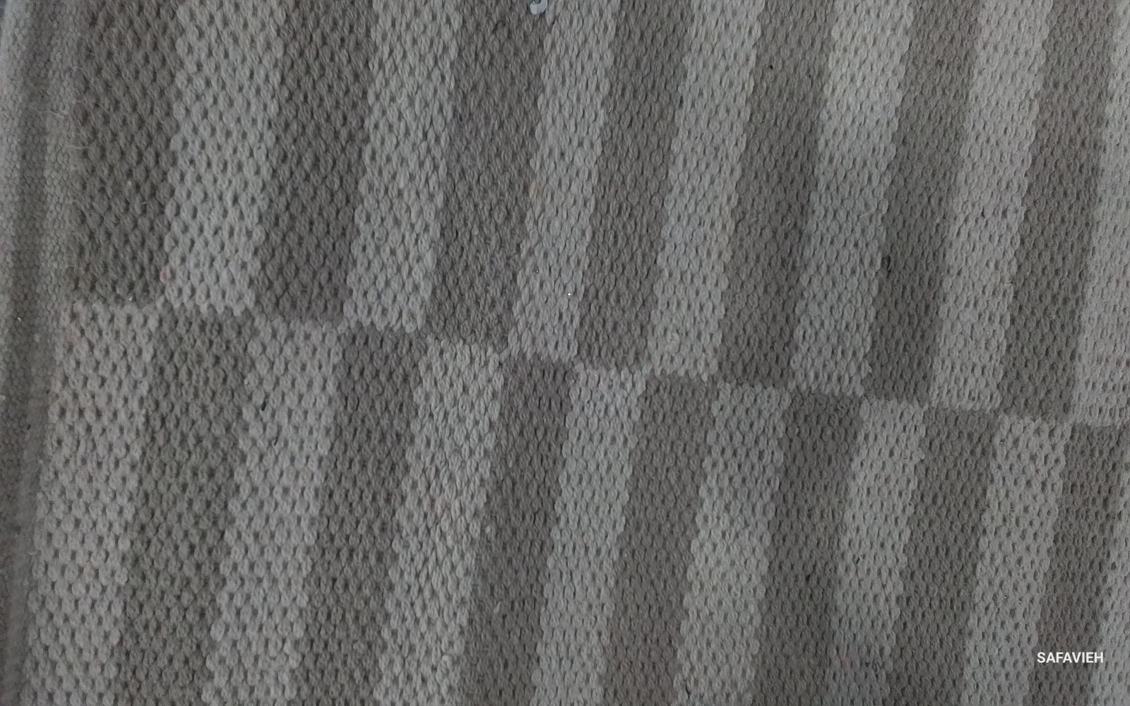 IVORY / LIGHT GREY 2′-3″ x 8′-0″ Flaw in Rug Reduced Price 1172774258 MTK715E-28