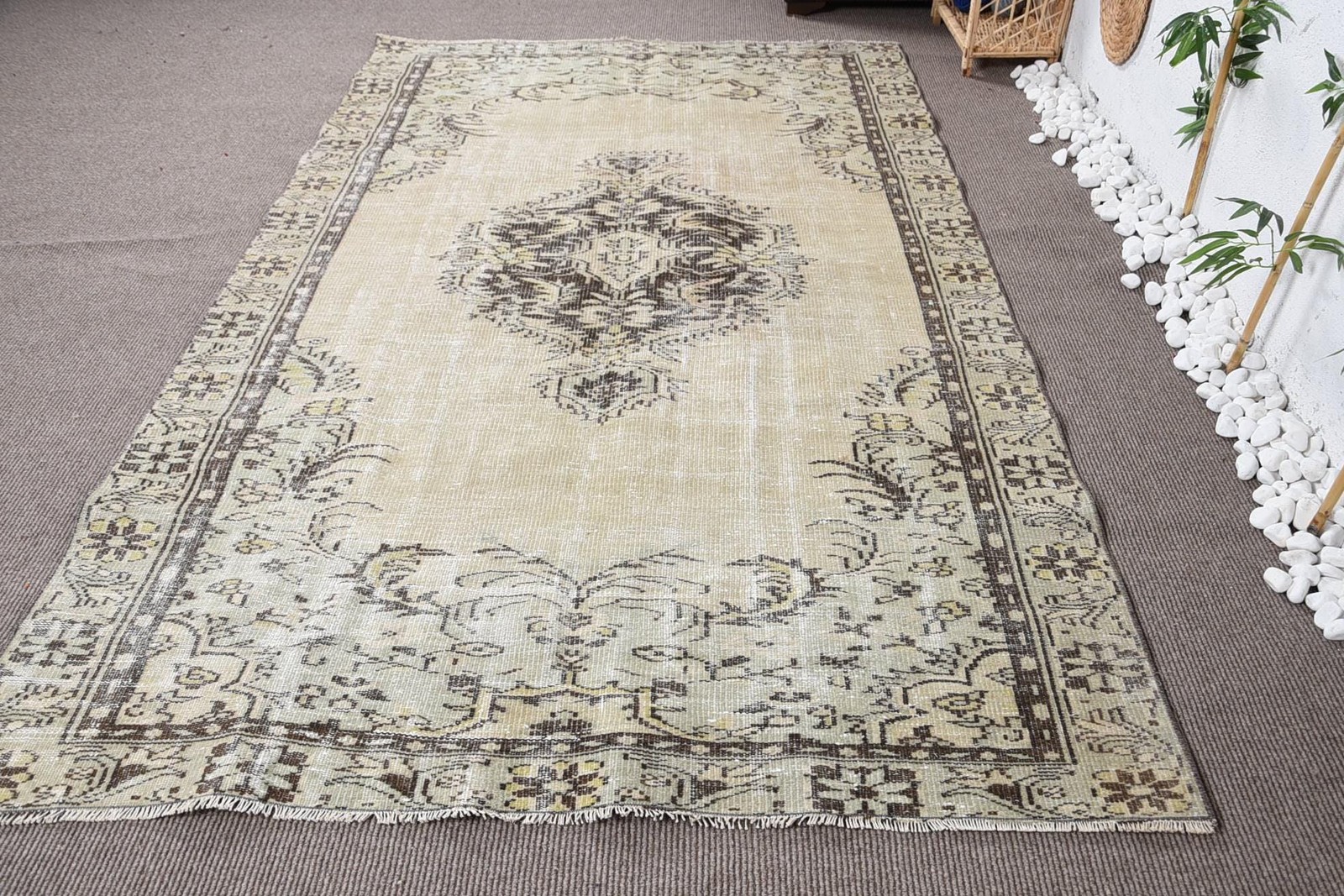 Rug, 5,6×9,2 ft Turkish Rug, Beige Rug Wool