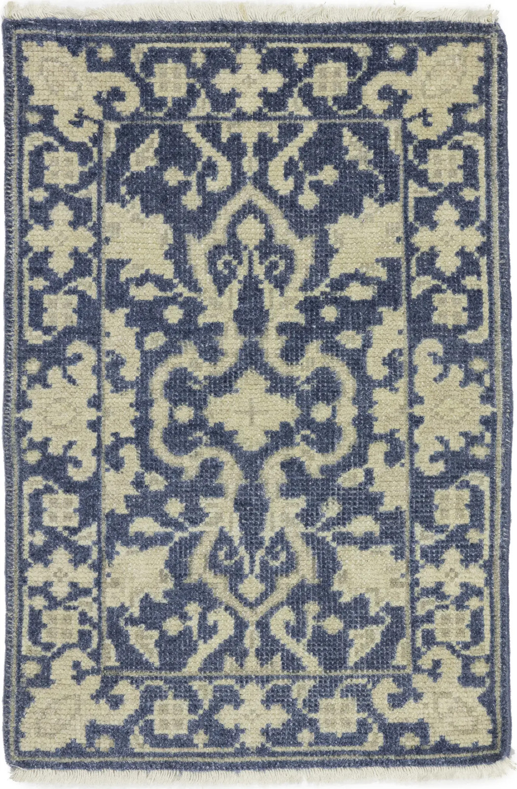 Transitional Oriental Rug Muted Floral Design Small Bedroom Decor Carpet 2X3 ft