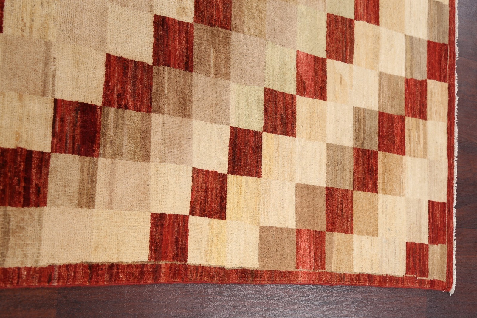 Checkered Pattern Area Rug 4×6 Hand-knotted Wool Modern Style for Any Room