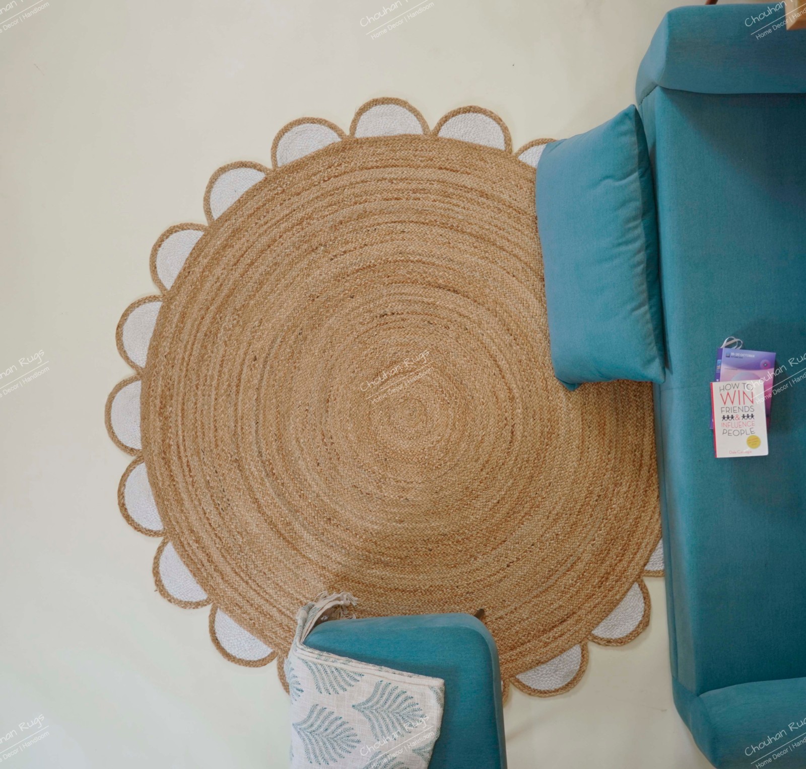 Natural Round jute rug with white scalloped border area rugs for home and living