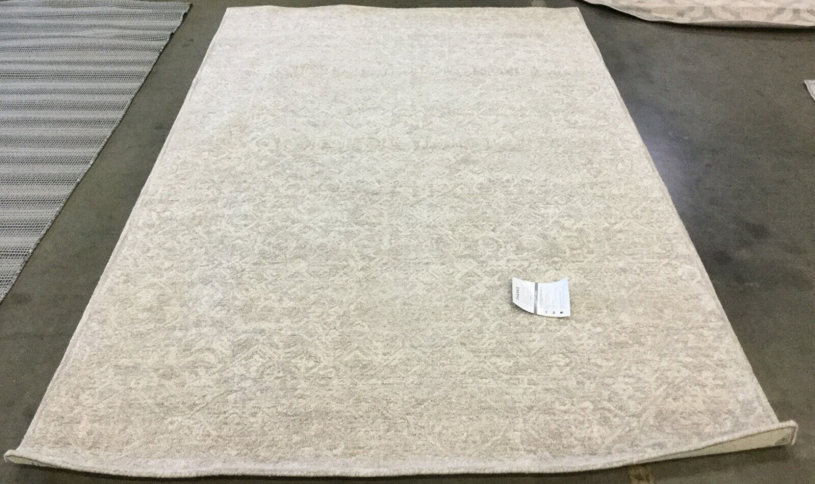 LIGHT GREY / TAUPE 6′ X 9′ Back Stain Rug, Reduced Price 1172661645 MSR3275E-6