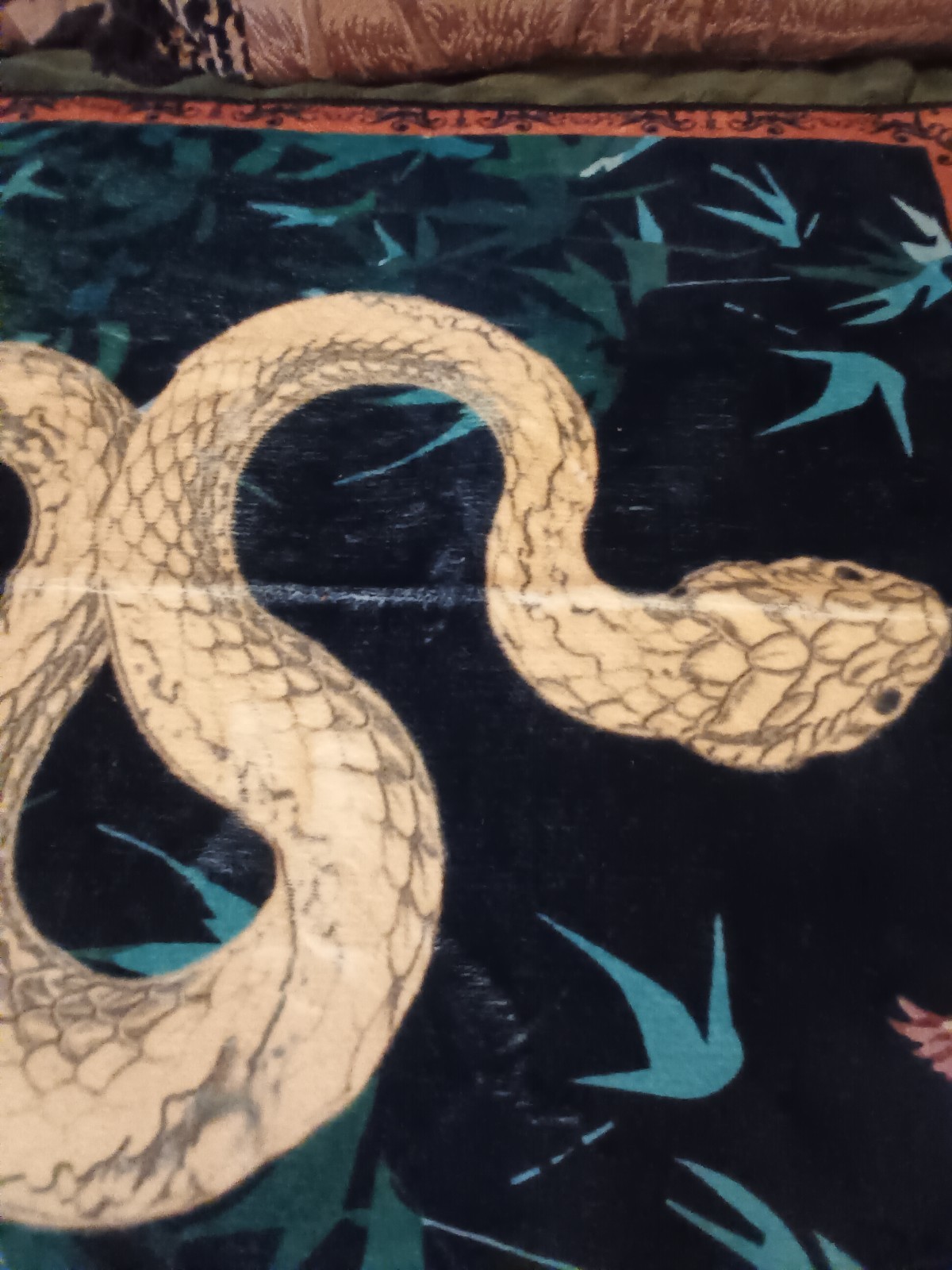 Exotic golden snake in bamboo low pile,machine washable carpet2x3 ft.