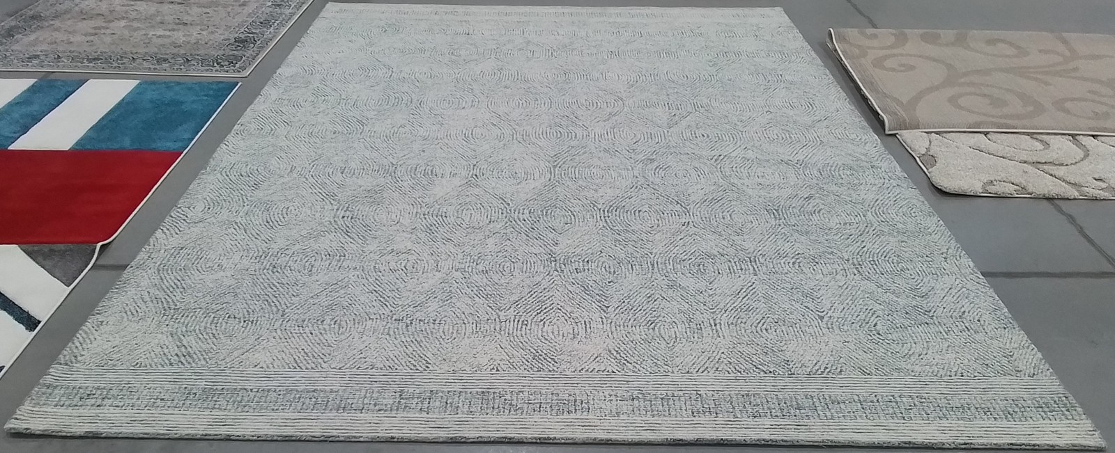 IVORY / BLUE 9′-0″ x 12′-0″ Flaw in Rug, Reduced Price 1172802573 ABT340M-9