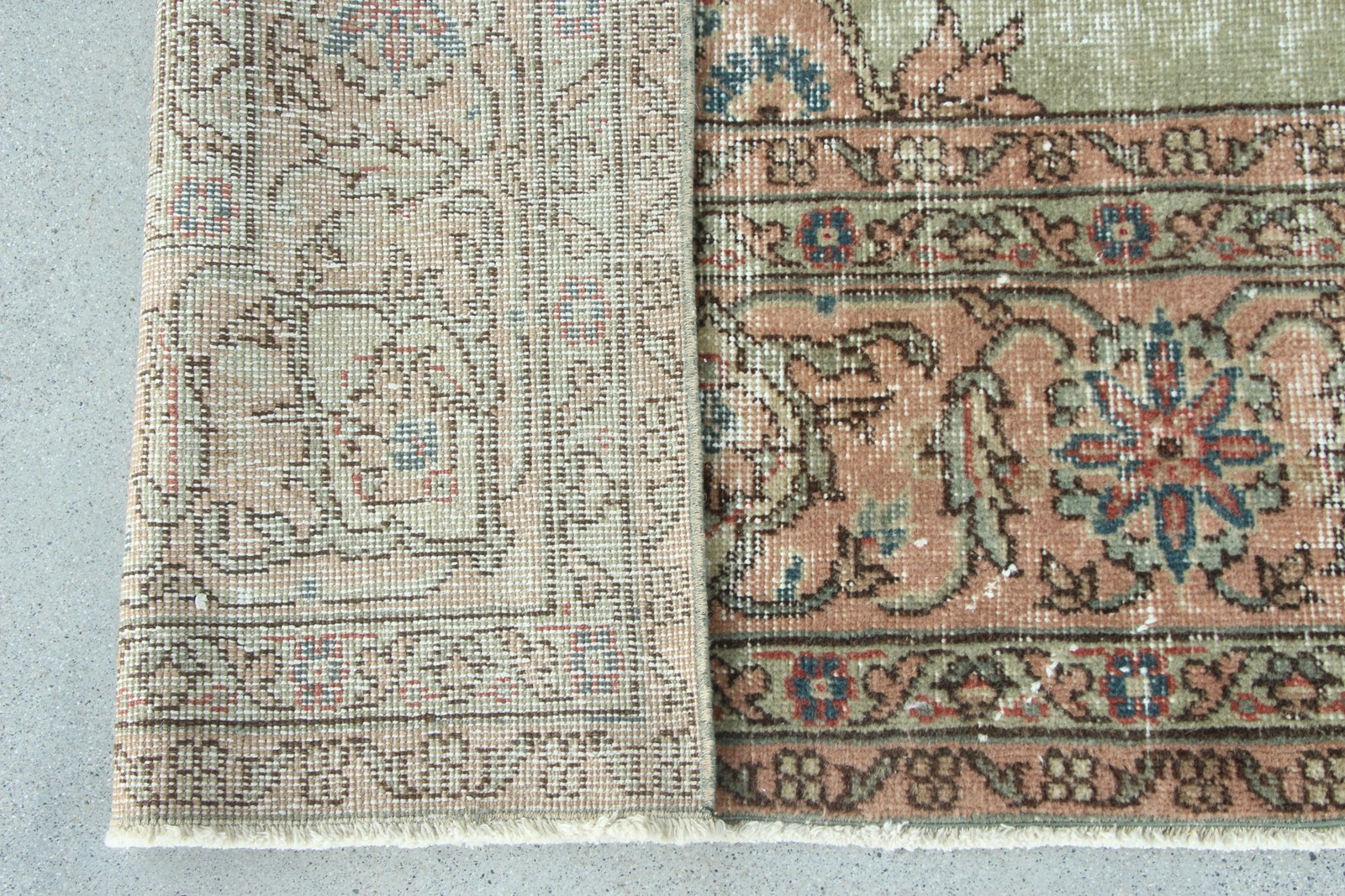Turkish Oversize Rug 7,3×10,7 ft (222×325 cm), Vintage Brown Animal Print Rug