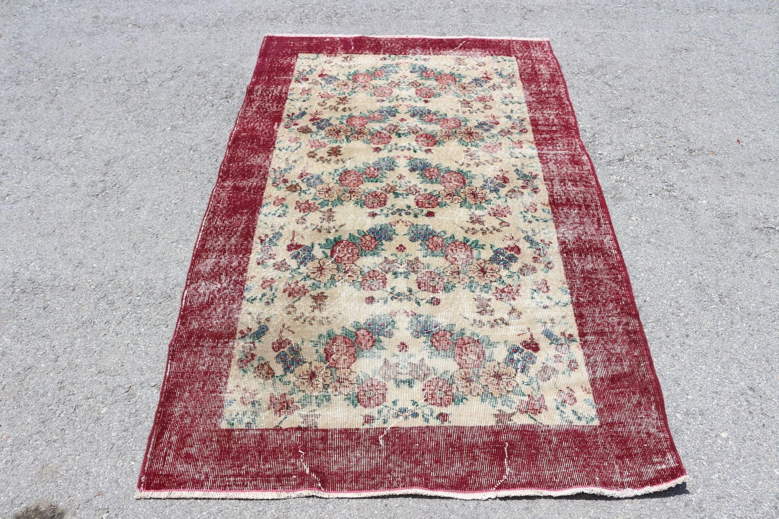 3,8×6,4 ft Vintage Rug, Turkish Area Rug, Red Blue Bordered Wool Rug