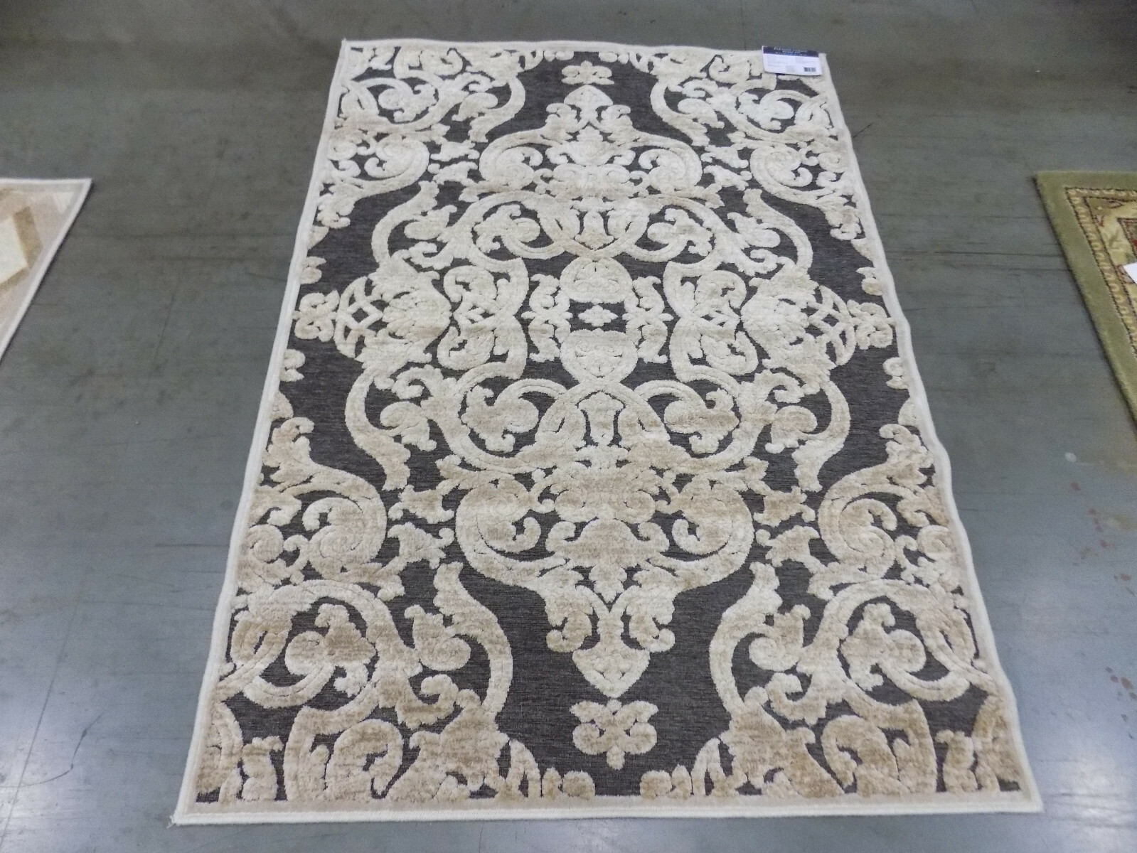 Stone 3′ 3″ x 4′ 7″ Flaw in rug for reduced price 1172557427 PARB348-3430-3