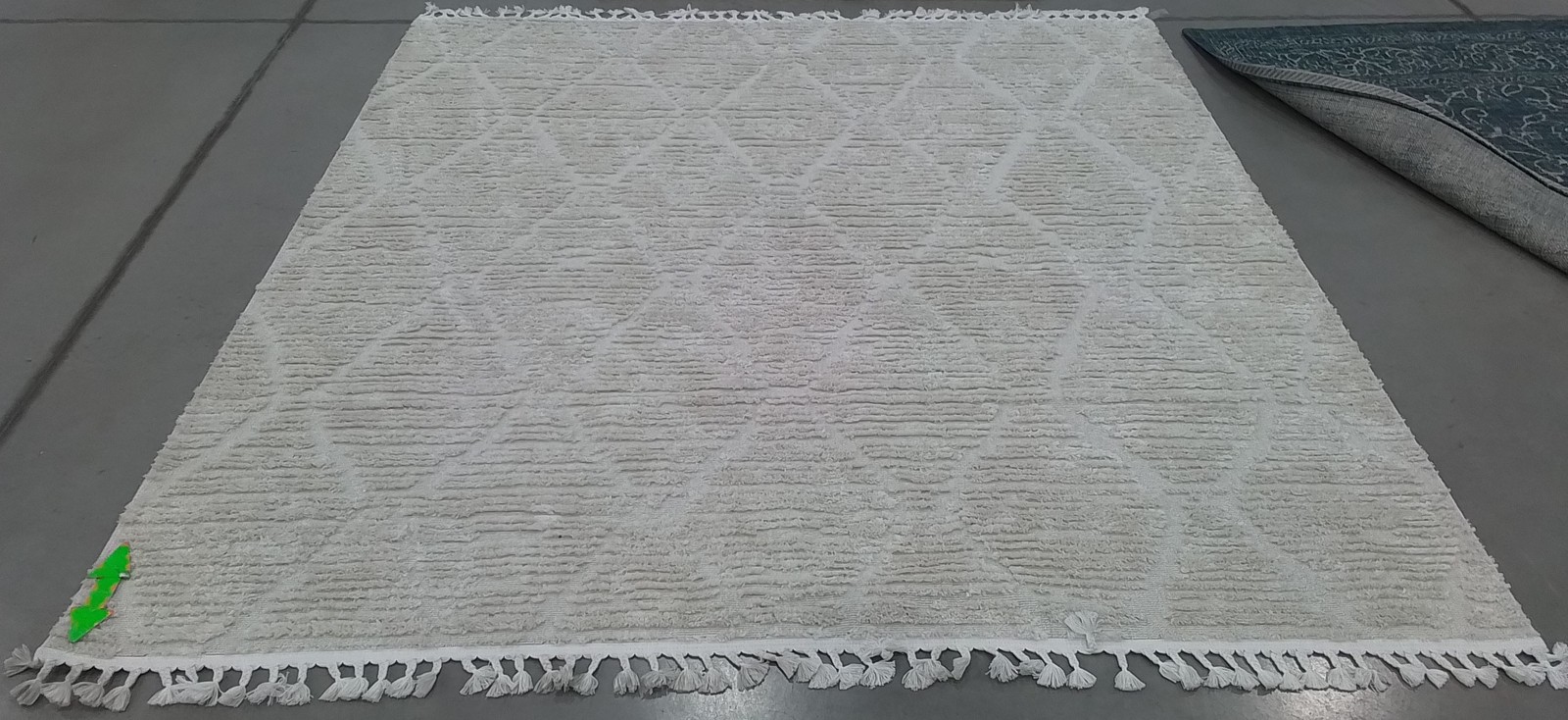 BEIGE 8′-0″ x 8′-0″ Stained Rug, Reduced Price 1172799597 MRK517C-8SQ