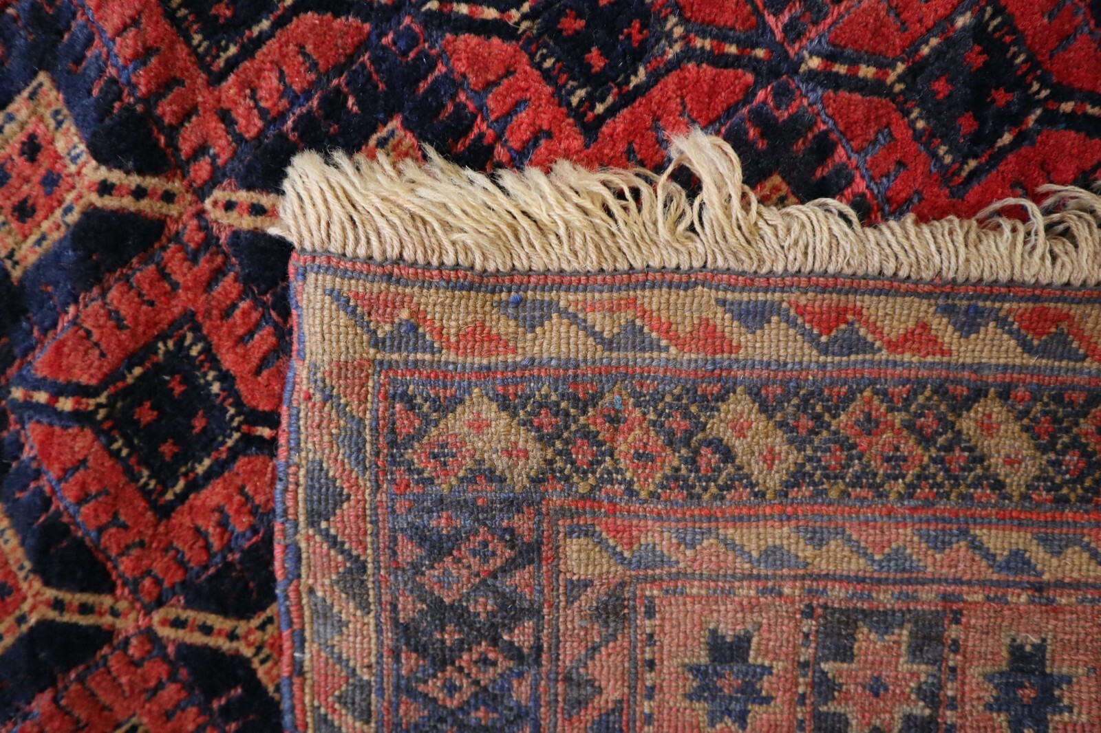 4’6″ x 5’9″ ft. High Mushwani Vegetable Dye Hand Knotted Afghan Semi Antique Rug