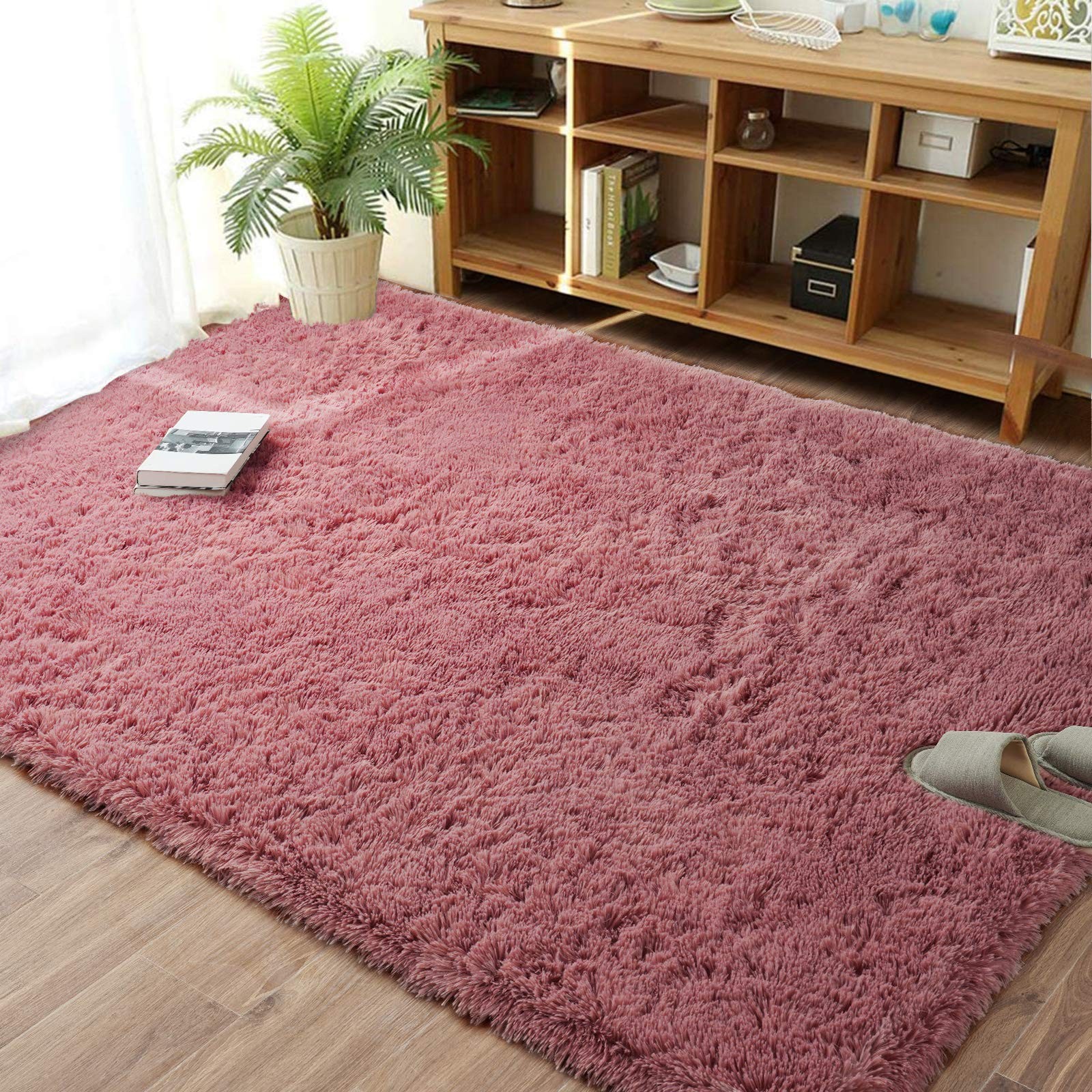 Merelax Soft Modern Indoor Large Shaggy Rug for Bedroom Livingroom Dorm Kids