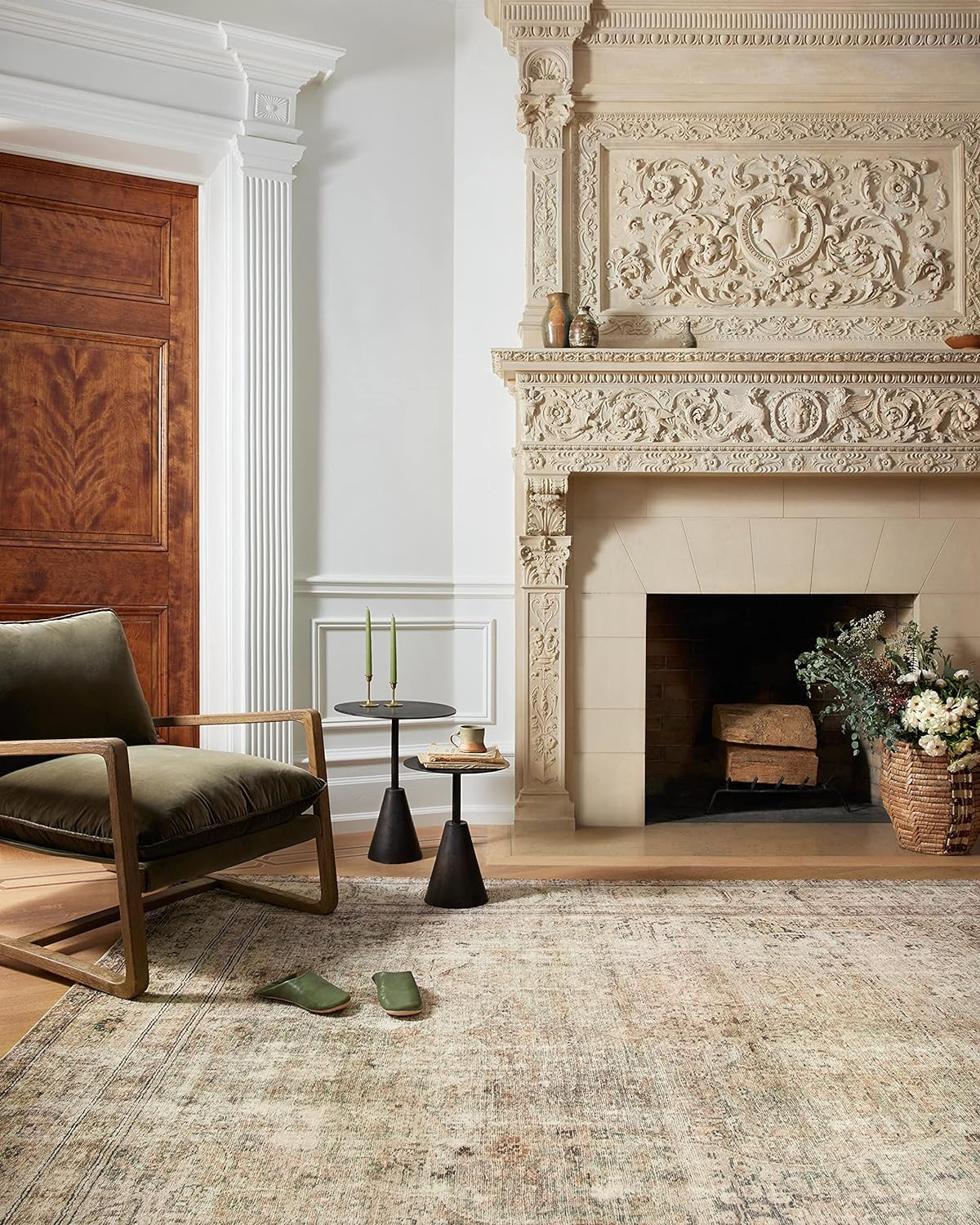Loloi Margot Antique/Sage 5′ x 7’6″ No-Shed Area Rug for Living Room & Bedroom