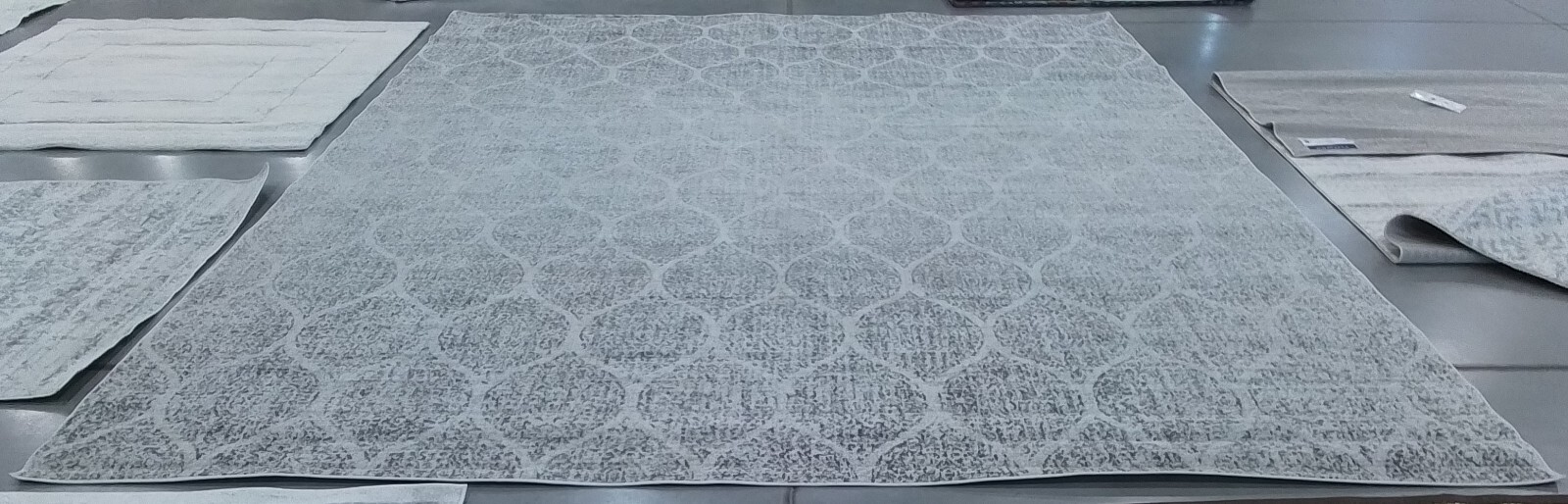 IVORY / SILVER 12′-0″ x 15′-0″ Flaw in Rug Reduced Price 1172773232 MAD604B-1215
