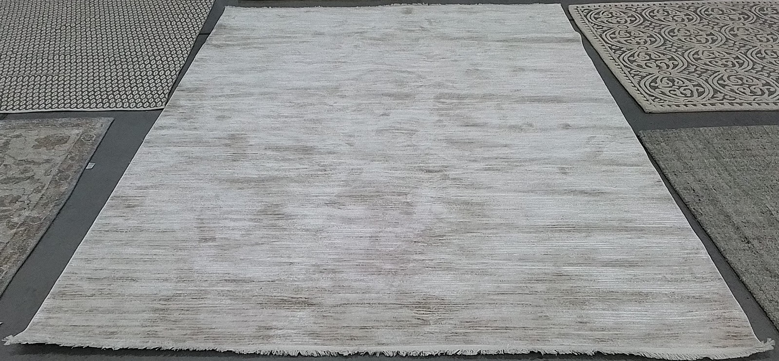 IVORY / BEIGE 8′-0″ x 10′-0″ Back Stain Rug, Reduced Price 1172782238 WHS584A-8