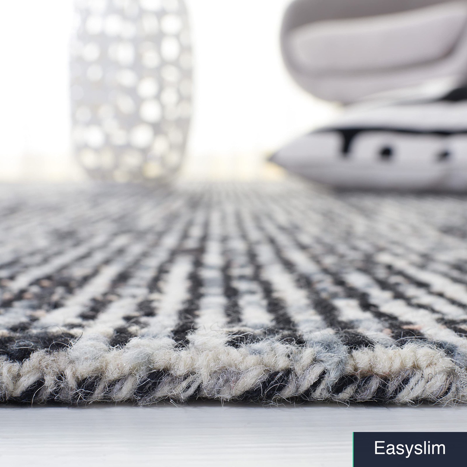 Abstract Wool Accent Rug 4′ Round Black Grey Handmade Transitional